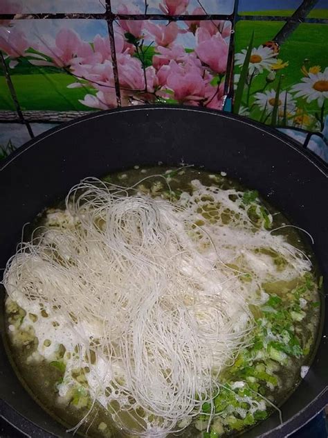 Bihun sup utara | dalam video ini saya kongsikan cara memasak bihun sup utara. Bihun Sup Ala Pama Senang Sangat Buat Sendiri Je, 10 Minit ...