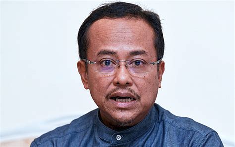 According to convention, the menteri besar is the leader of the majority party or largest coalition party of the terengganu state legislative assembly. Malaysians Must Know the TRUTH: Terengganu still waiting ...