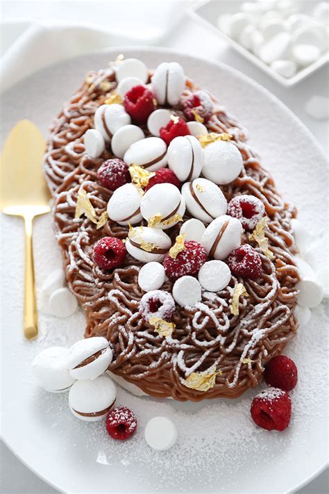 The holidays are a time for tradition and for many home cooks, that includes certain classic desserts. Classic Mont Blanc Dessert in 2020 | Dessert recipes ...