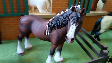 Nur selten im leben trifft man eine so wichtige entscheidung, wie ein haus zu kaufen. Schleich Pferde alleine zu Hause + ich grüße! - YouTube