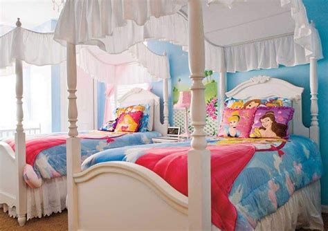 When decorating kid's bedroom, start with the bed. Pin by Crystal Mascioli on Disney Decorating Ideas ...