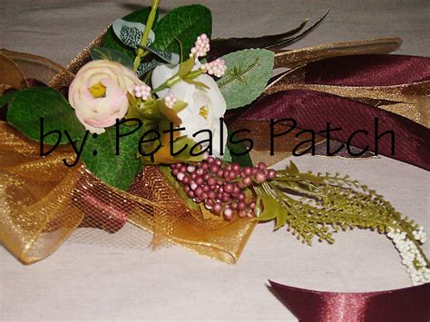 Hiasan tetel buat hantaran dipostkan pada: U n Me become Us: Gubahan hantaran...taraa...dah siap....:)