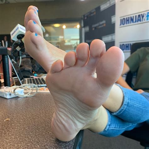 Mar 21, 2021 · librivox about. Kyle Unfug's Feet