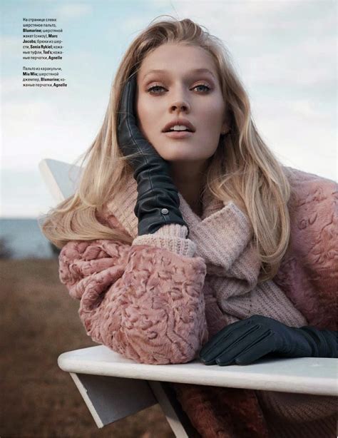 As of 2010, she became one of the newer faces of estée lauder alongside liu wen and joan smalls. Magazines - The Charmer Pages : Toni Garrn by Benny Horne ...