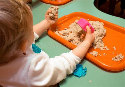 2würmer im stuhl anhand von bildern und symptomen erkennen und identifizieren. Scherzt Die Baby ` S Blaue Schulsich Entwickelnde Lektion ...