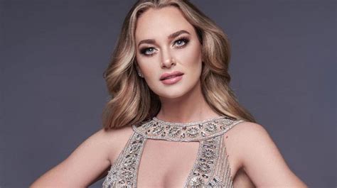 Pablo schilling hosted the miss universe chile. "Me llena el corazón": Daniela Nicolás y sus tres bandas en Miss Chile Universo