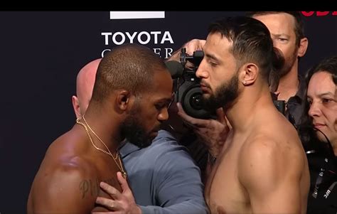 He currently competes in the light heavyweight division of the ultimate. VÍDEO Assista vitória Jon Jones Dominick Reyes UFC 247 ...