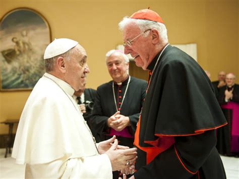 Vendredi 5 mars, le pape françois est arrivé à bagdad, la capitale irakienne. Pape François, cardinal «protégé» : Cormac Murphy-O'Connor