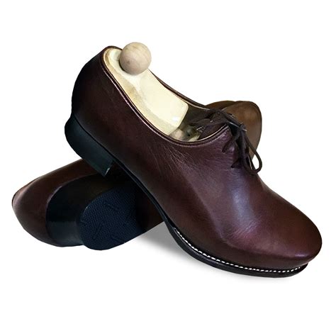 Oxford schuhe sind das beste markenzeichen für die besonderen anlässe. One-Piece Oxford Damenschuh ~ Schuh-Bertl München