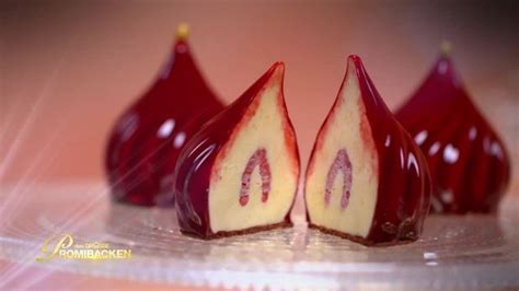 Das große promibacken startet am 17. Das große Promibacken - Moskauer Mousse-Türmchen | Rezept ...