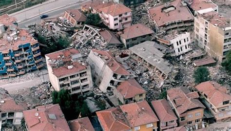 Adınızı,soyadınızı ve dask poliçe numaranızı doğru olarak girmelisiniz. Konutların yüzde 50'si deprem sigortalı