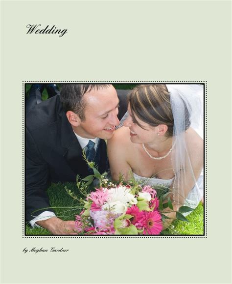 Part 1 covers resizing the template to fit the size of your photo book and designing your page in photoshop using the template. Wedding by Meghan Gardner | Blurb Books