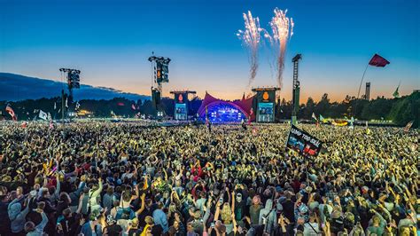 Denmark's roskilde festival, previously cancelled in 2020, has been canceled once again due to coronavirus restrictions. Roskilde Festival 2019 Lineup | Meyer Sound