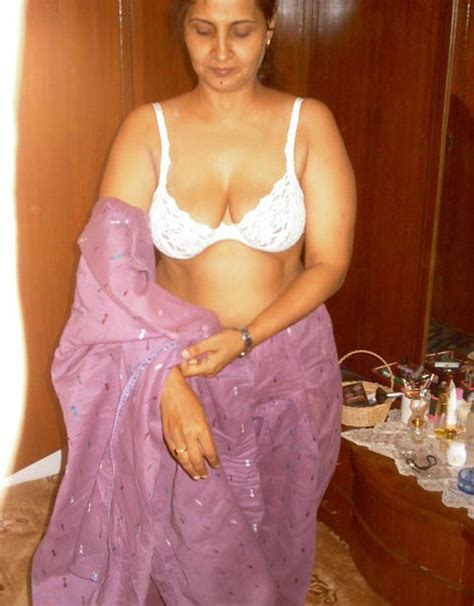 Created by deleteda community for 6 years. Desi Chori - None Nude - Semi Nude ! - AMA 2011 Winning ...