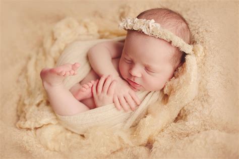 Allie Marie Photography | Newborn baby photography, Baby photography, Newborn photography
