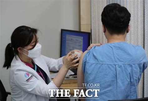 서울시, 내달부터 75세 이상 접종…온라인 조회 가능 - 사회 ...
