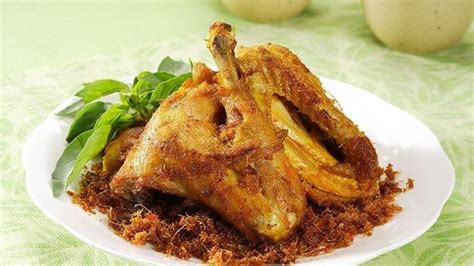3 cm lengkuas di memarkan. Resep Ayam Bumbu Padang dan Cara Membuat Ayam Goreng ...