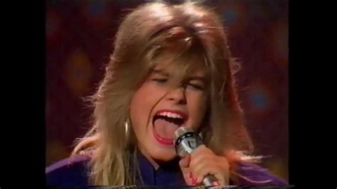 Svindlande affärer, written by bengt palmers, is a song performed by pernilla wahlgren at the movie with the same name in 1985. Pernilla Wahlgren - I Want You To Love Me - Jullovsmorgon ...