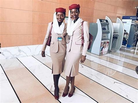 As emirates cabin crew, you will be part of an airline that has won more than 400 international awards for excellence, awards that say emirates is the best. 【UAE】 Emirates cabin crew / エミレーツ航空 客室乗務員 【アラブ首長国連邦】 | Lab ...