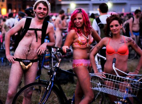 Find your perfect cycling route, create your own bike trails, and discover the most stunning cycling destinations. Five things to know about tonight's World Naked Bike Ride ...