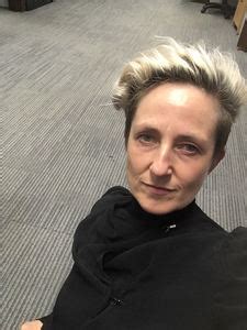 Hi, my name is martina! Martina Smith - Melbourne, 07, Australia (92 books)
