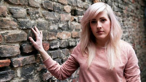Downloading mobile wallpapers from mordeo is easy, simple and. Ellie Goulding Wallpapers Images Photos Pictures Backgrounds