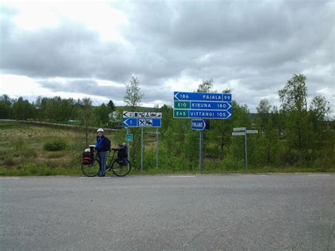 The sverigeleden was largely established to promote bicycle tourism. Start på Sverigeleden - Bilder Karesuando, Sverige ...