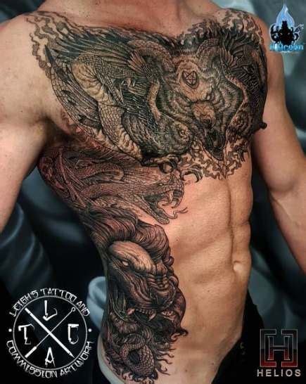 Lion tattoos have a meaning of strength, awareness, immortality and bravery. 33 Trendy Tattoo Lion Chest Tat | Tatouage, Tatouages ...