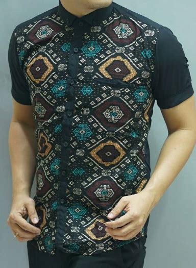 Artikel ini akan membantu anda memilih ukuran baju yang pas untuk anda. #BusanaMuslim | 15+ Model Baju Batik Pria Lengan Pendek Modern