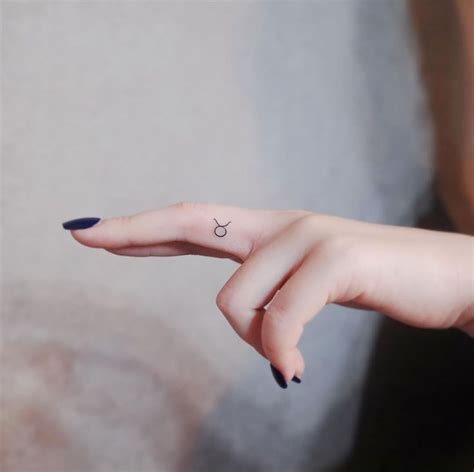 Well, the designs to be worn by the person depends on her/his personal interest or taste. Best 80 Inner & Side Finger Tattoos 2021 Designs with ...