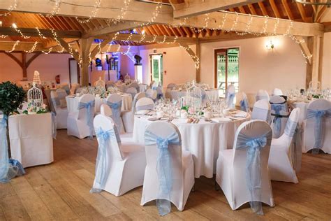 From converted barns to traditional stone barns, check out weddingplanner.co.uk's fantastic array of barn wedding venues in your area. Knebworth Barns Wedding Photographer - Hertfordshire ...