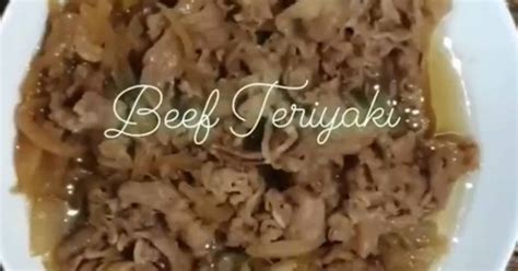 Hidangan khas jepang ini menggunakan daging sapi yang bebas lemak dan otot, yang cocok diolah jadi hidangan capat saji. 117 resep beef teriyaki ala yoshinoya enak dan sederhana ala rumahan - Cookpad