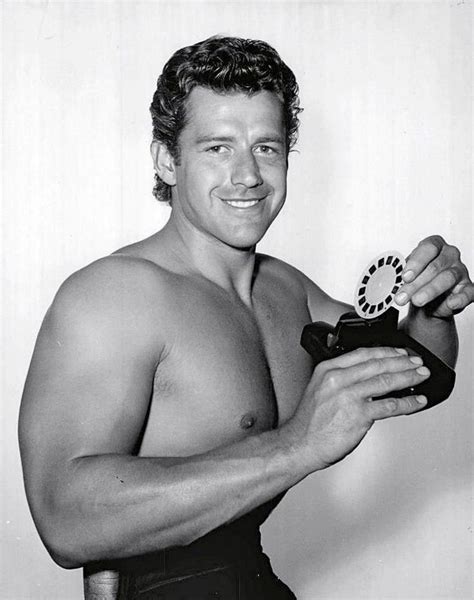 Gordon scott, who has died aged 80, was the second most successful tarzan, appearing in six born gordon werschkul in portland, oregon, he majored in physical education at the university of. Gordon Scott Net Worth - Short bio, age, height, weight ...