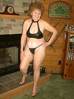 Talking dirty while giving you a pov blowjob. Lustful Granny - PornPicsAmateur.com