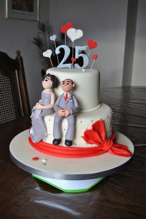 Di idee regalo anniversario di matrimonio ce ne sono moltissime e tutte handmade e fatte su misura per lei, per lui o per la coppia. 25 anni di matrimonio: 100 dediche con immagini, video e ...