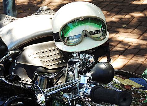 Best entry level open face helmets. Motorcycle Goggles: Our Top Picks 2021 - Open Face Helmets ...