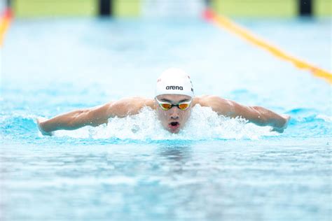 Kristóf milák (born 20 february 2000) is a hungarian swimmer. SS HYPE MACHINE: Kristof Milak's Charge to the Phelps' 200 ...