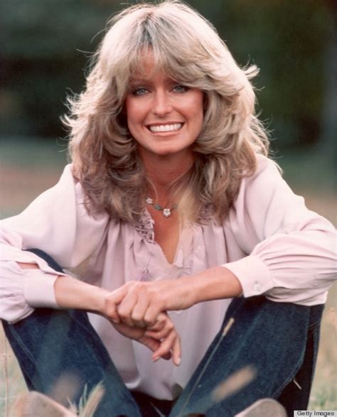 Ellen von unwerth farrah fawcett shag hairstyles feathered hairstyles medium hair styles curly hair santa monica farrah fawcett corpus christi blond beautiful people beautiful women texas classic. Farrah Fawcett's Famous Flip Hairstyle Over The Years ...