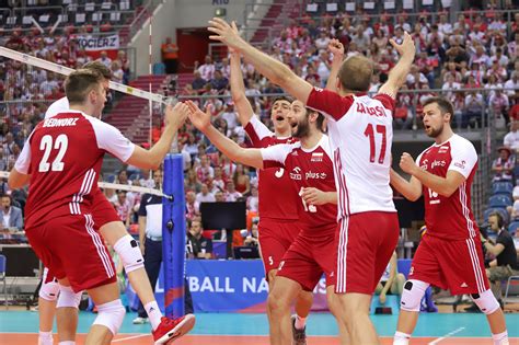 Polska przegrała z iranem 2:3polska przegrała ostatni set spotkania z iranem, a tym samym cały mecz, z wynikiem 2:3. Presja lekiem na wszelkie problemy - statystyki po meczu ...