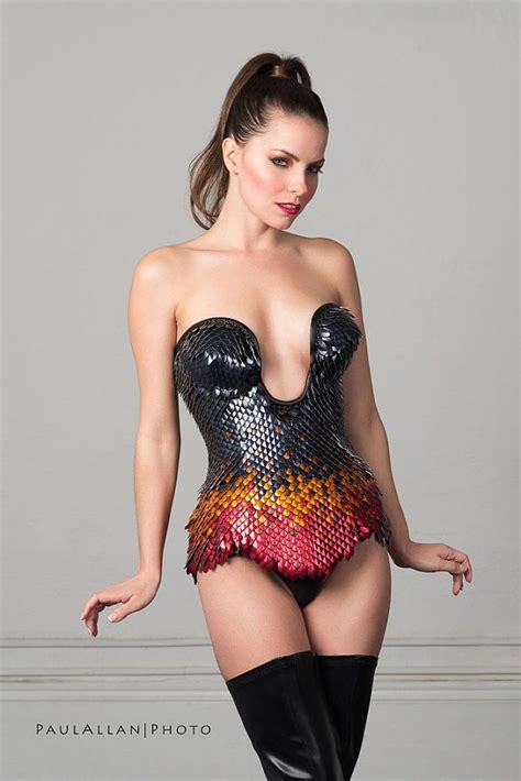 Does training your ribs effect rib width after the corset is off? Scalemail Corset (With images) | Scale mail, Corset, Model ...