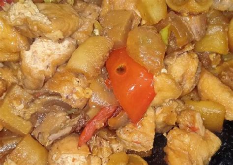 Masukkan serai dan tumis kembali hingga bumbu matang serta berubah warna. Resep Cecek Bumbu Kuning : 142 Resep Cecek Bumbu Kuning ...