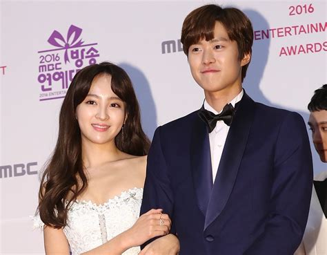 Watch we got marrieds' newest couple jung hye sung and gong myung on this week's episode. Fans suspect this WGM couple is dating in real life - Koreaboo