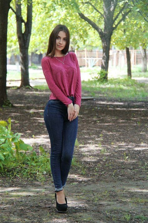 I started modelling at 10 years old at scene model management. Lera Bugorskaya aka "laura b" modelo ucraniana | Modelos, Ropa y Trajes para niños