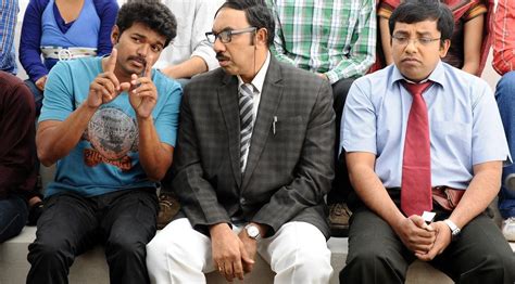 Behindwoods review board release date : Nanban Tamil Movie - Critic Review