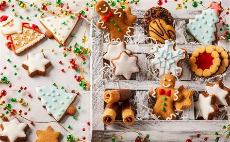 Cookies are baked to order the same day they are shipped. Assorted Christmas Cookie In Box Stock Image - Image of celebration, holly: 30556983