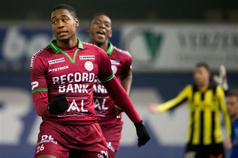 In the friendly match between zulte waregem and kaa gent, the veteran sammy bossut received a knock which made him suffer. Zulte Waregem geplaatst na drama in verlengingen - De ...