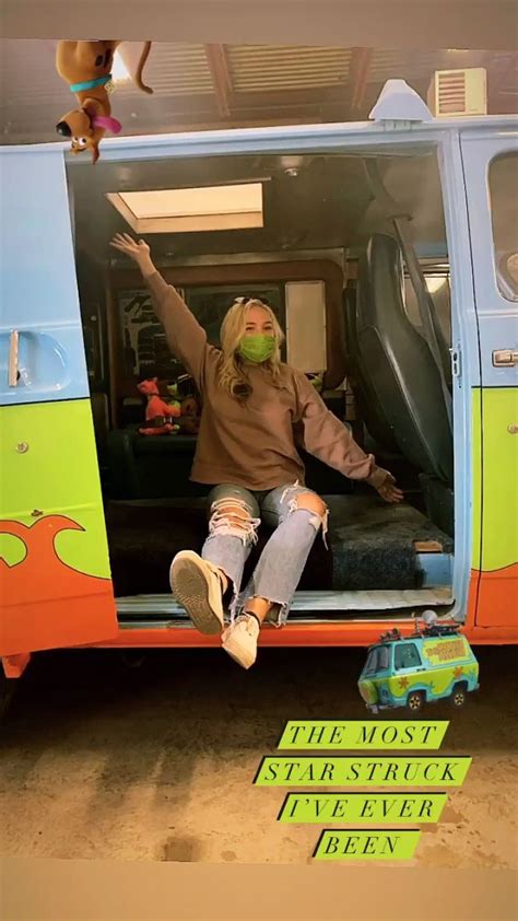 Instagram's newest feature is incredibly important in 2020. Natalie Alyn Lind - Social Media Photos 09/01/2020 ...