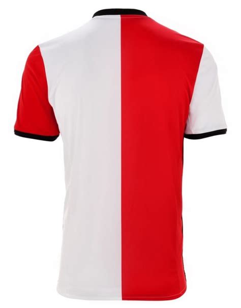 Naast de feyenoord fanshop online hebben we natuurlijk ook vier fysieke winkels in rotterdam en één daarbuiten, namelijk aan het binnenwegplein, het maasstad ziekenhuis, twee winkels bij de kuip en de vestiging in spijkenisse. Feyenoord shirt 2017 - Feyenoord thuisshirt 2017 ...