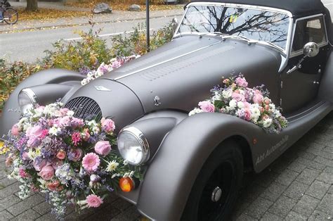 Der automat ist mit bis zu 15 gekühlten fächern ausgestattet, wählt der kunde ein produkt öffnet sich das fach und die blumen können entnommen. Blumen - Bühler Gärtnerei | Blumenhaus Viola - Der ...