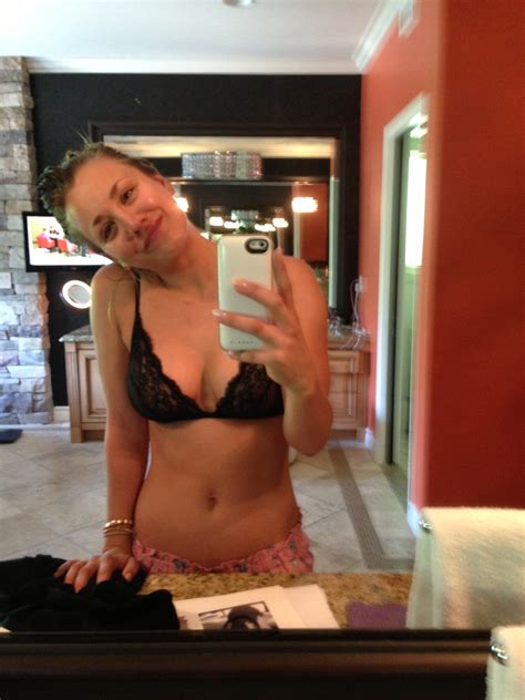 Kaley cuoco / tbbt fanpage. Kaley Cuoco Leaks (20 Photos) | The Fappening - News